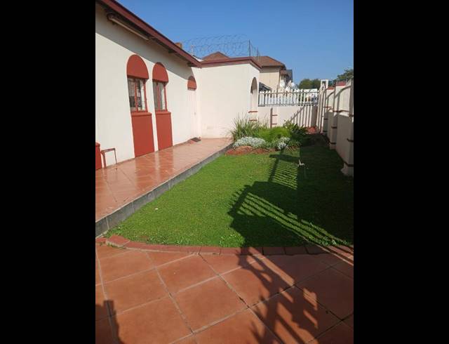 4 BEDROOM HOUSE FOR SALE IN LAUDIUM